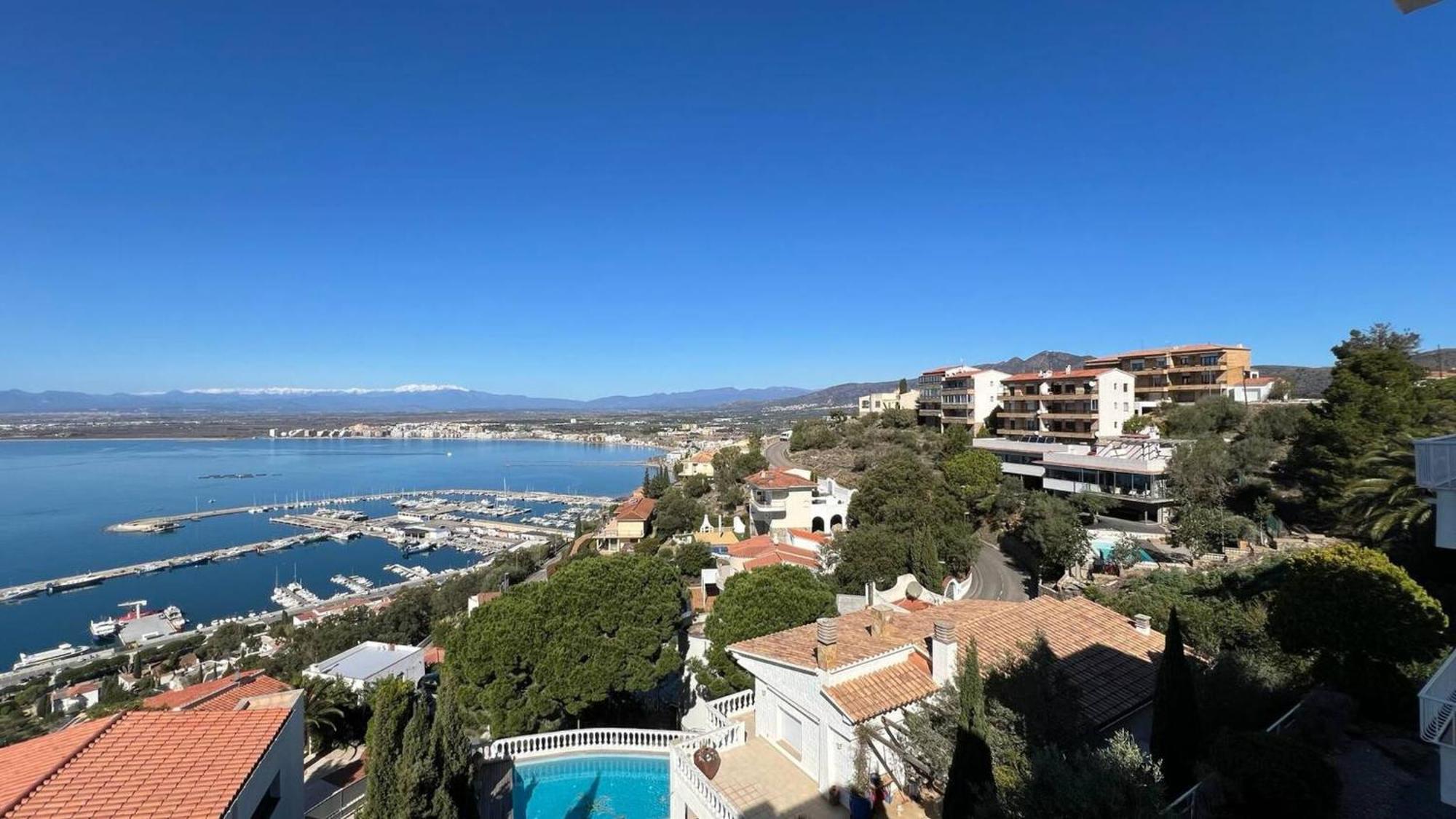 Precioso Piso Con Vistas Espectaculares Del Mar Av-50 Apartment Roses Bagian luar foto