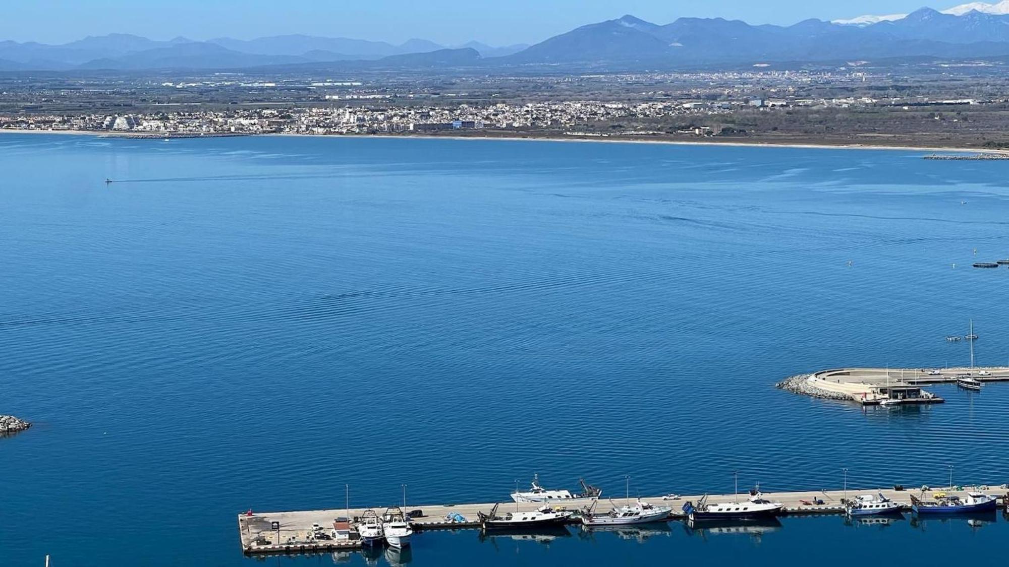 Precioso Piso Con Vistas Espectaculares Del Mar Av-50 Apartment Roses Bagian luar foto